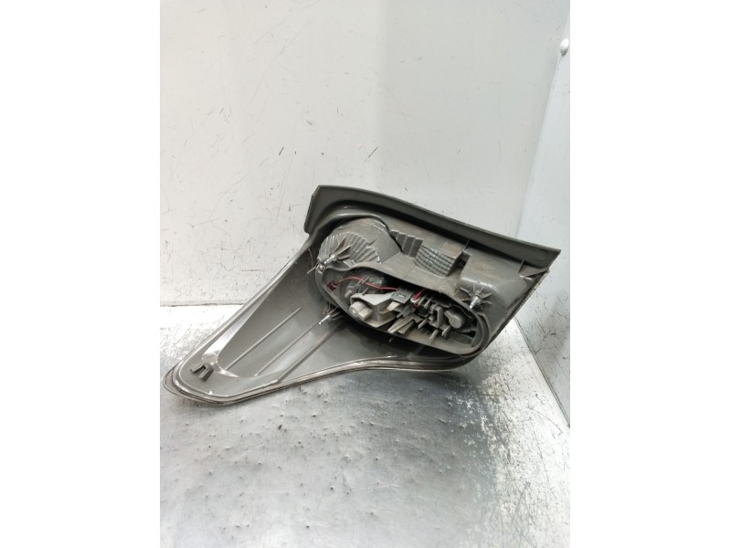 Recambio de piloto trasero derecho para toyota verso (_r2_) 2.2 d-4d (aur21_) referencia OEM IAM   2009