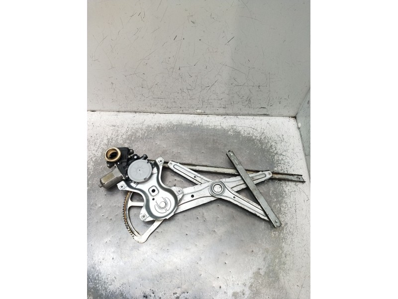 Recambio de elevalunas delantero izquierdo para toyota verso (_r2_) 2.2 d-4d (aur21_) referencia OEM IAM 698200F020 5P 2009