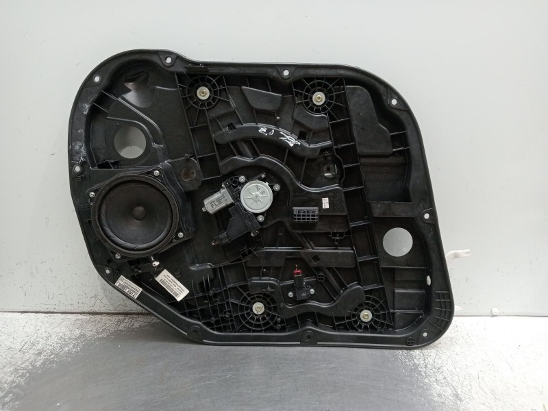 Recambio de elevalunas delantero izquierdo para kia carens iv 1.7 crdi referencia OEM IAM 82470A4000  2013 5P