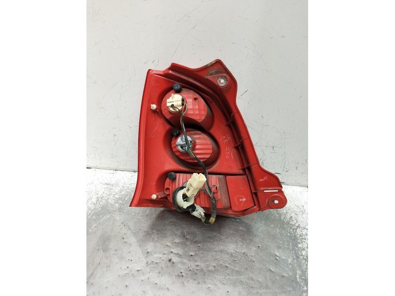 Recambio de piloto trasero derecho para nissan pixo (ua0) 1.0 referencia OEM IAM   2009