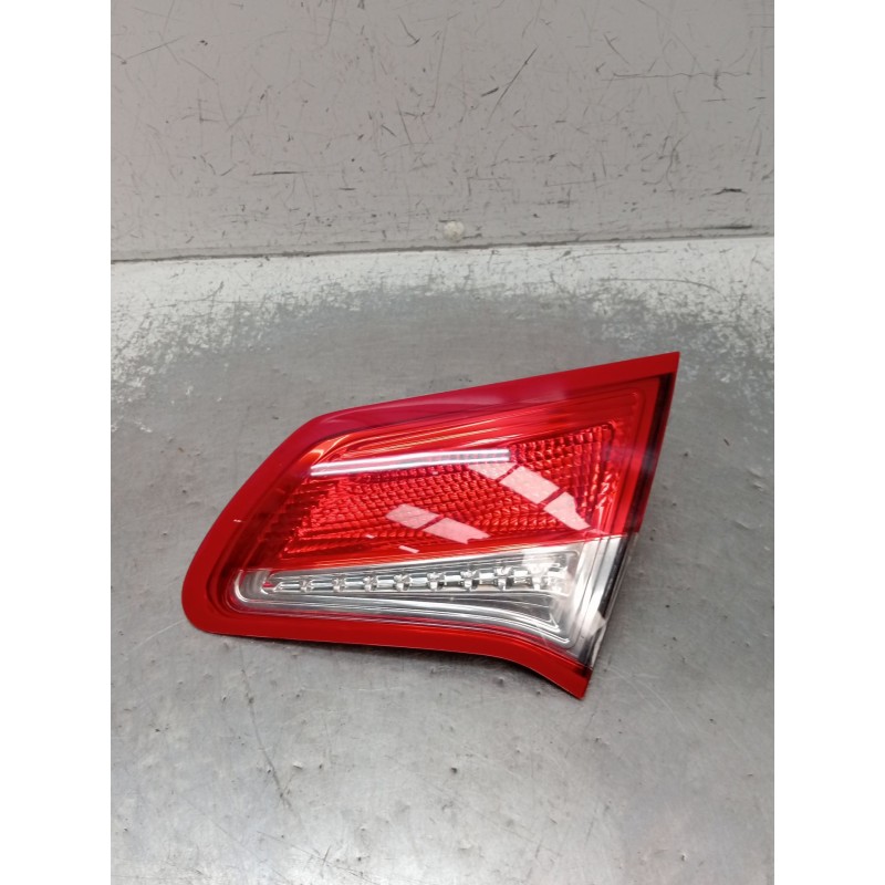 Recambio de piloto trasero derecho interior para citroën c4 ii (nc_) 1.4 vti 95 referencia OEM IAM   2010