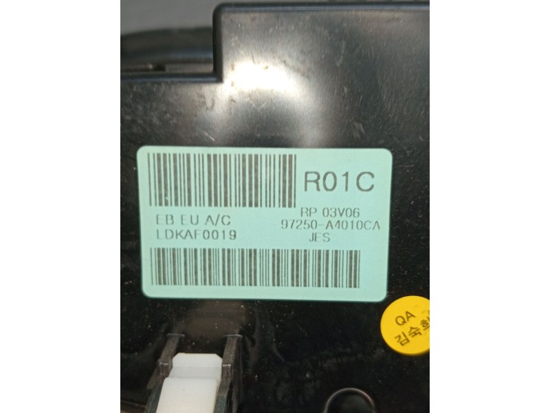 Recambio de mando calefaccion / aire acondicionado para kia carens iv 1.7 crdi referencia OEM IAM 97250A4010CA  2013