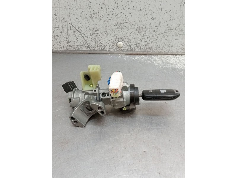 Recambio de conmutador de arranque para kia carens iv 1.7 crdi referencia OEM IAM   2013