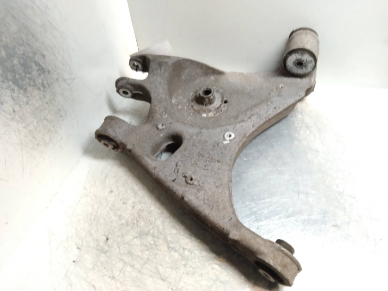 Recambio de brazo suspension inferior trasero izquierdo para seat exeo st (3r5)(2009>) 2.0 tdi referencia OEM IAM   