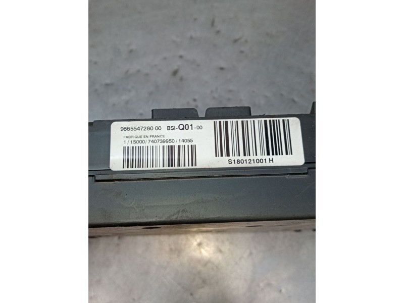 Recambio de caja reles / fusibles para citroën c4 ii (nc_) 1.4 vti 95 referencia OEM IAM 966554728000 BSIQ0100 2010