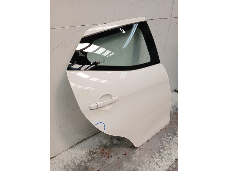 Recambio de puerta trasera derecha para toyota aygo (_b4_) 1.0 (kgb40) referencia OEM IAM   5P