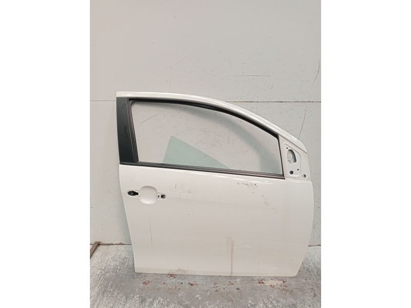 Recambio de puerta delantera derecha para toyota aygo (_b4_) 1.0 (kgb40) referencia OEM IAM   5P