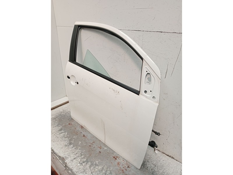 Recambio de puerta delantera derecha para toyota aygo (_b4_) 1.0 (kgb40) referencia OEM IAM   5P