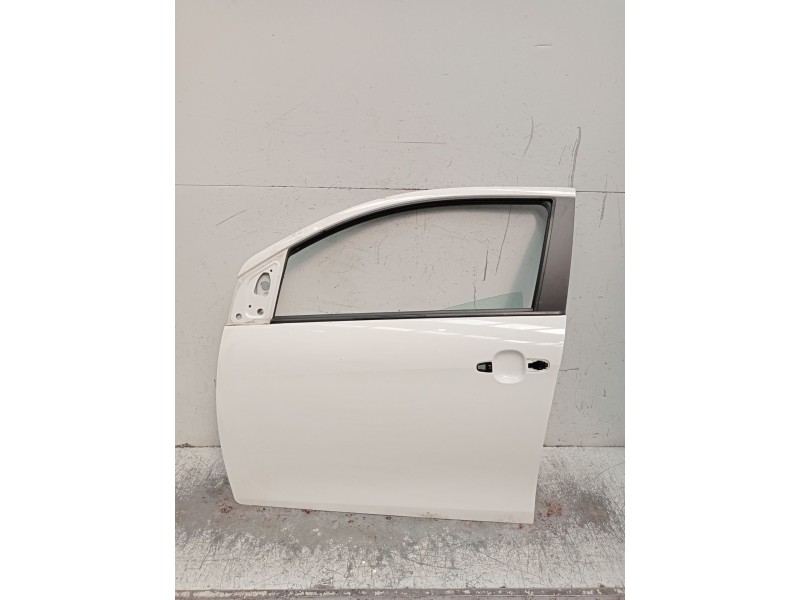Recambio de puerta delantera izquierda para toyota aygo (_b4_) 1.0 (kgb40) referencia OEM IAM   5P