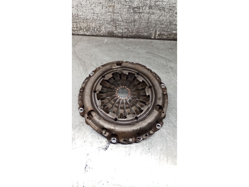Recambio de kit embrague para peugeot partner furgoneta/monovolumen 1.6 hdi / bluehdi 75 referencia OEM IAM 323075010  08