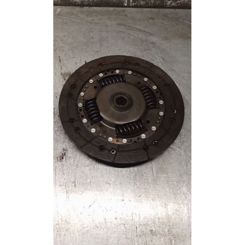 Recambio de kit embrague para peugeot partner furgoneta/monovolumen 1.6 hdi / bluehdi 75 referencia OEM IAM 323075010  08