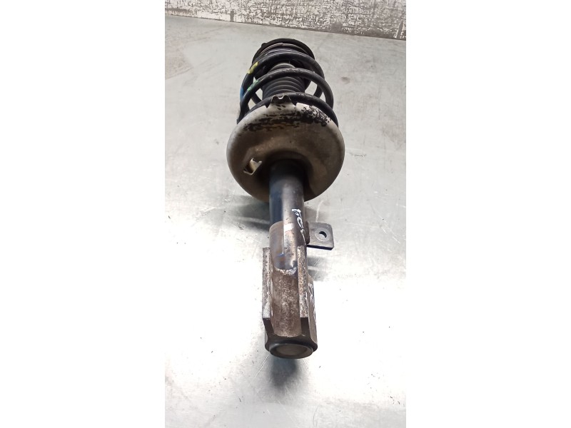 Recambio de amortiguador delantero izquierdo para peugeot partner furgoneta/monovolumen 1.6 hdi / bluehdi 75 referencia OEM IAM 