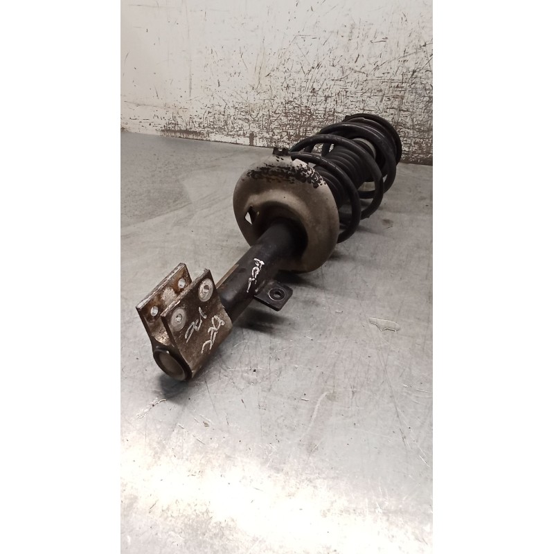 Recambio de amortiguador delantero izquierdo para peugeot partner furgoneta/monovolumen 1.6 hdi / bluehdi 75 referencia OEM IAM 
