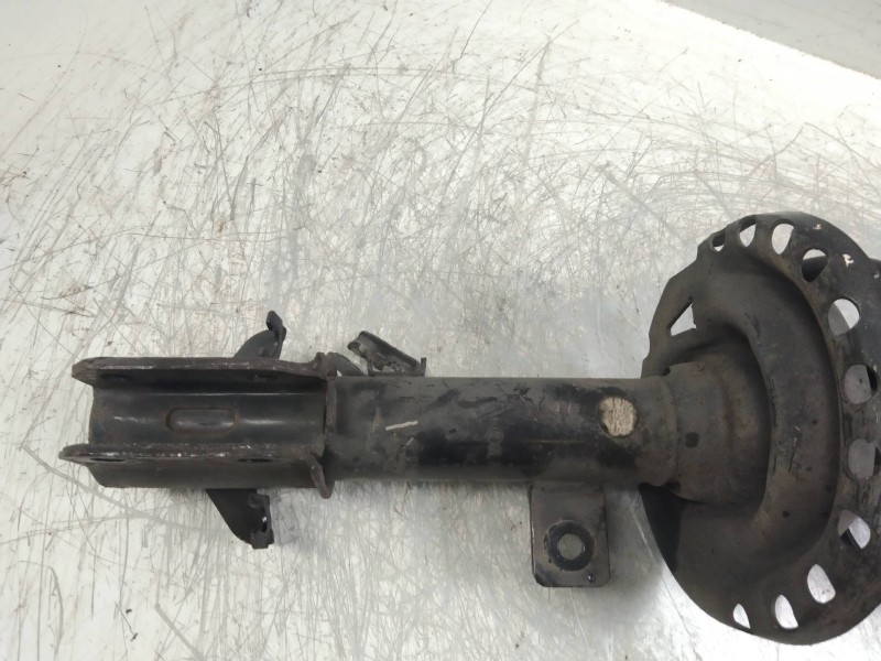 Recambio de amortiguador delantero izquierdo para nissan note (e11e) 1.4 cat referencia OEM IAM   
