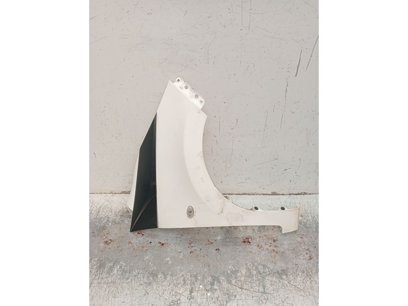 Recambio de aleta delantera derecha para toyota aygo (_b4_) 1.0 (kgb40) referencia OEM IAM   2014