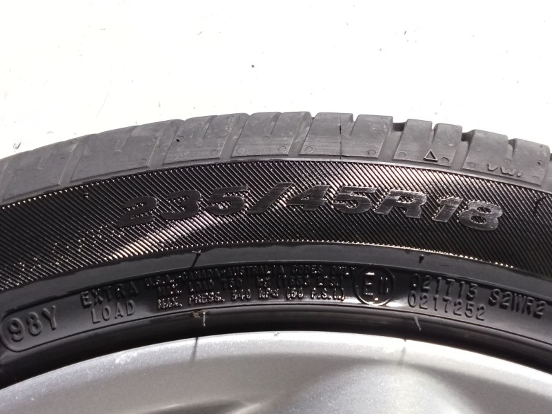 Recambio de juego llantas para peugeot 407 coupé (6c_) 2.2 16v referencia OEM IAM 235/45 R18 98Y  VER FOTOS