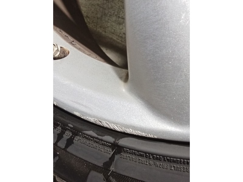 Recambio de juego llantas para peugeot 407 coupé (6c_) 2.2 16v referencia OEM IAM 235/45 R18 98Y  VER FOTOS