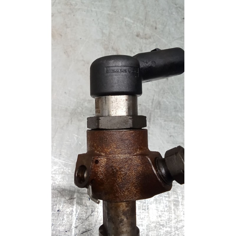 Recambio de inyector para ford focus ii (da_, hcp, dp) 1.8 tdci referencia OEM IAM 4M5Q9F593AD  SIEMENS