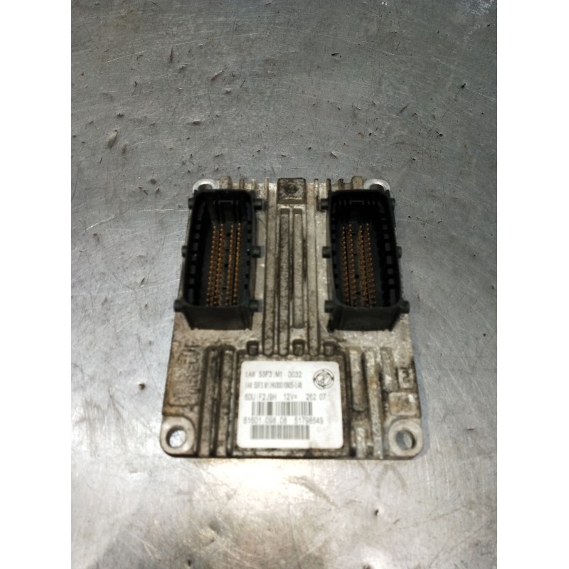 Recambio de centralita motor uce para fiat grande punto (199_) 1.2 referencia OEM IAM 6DUIF2J9H 6160109808 51798649 2005