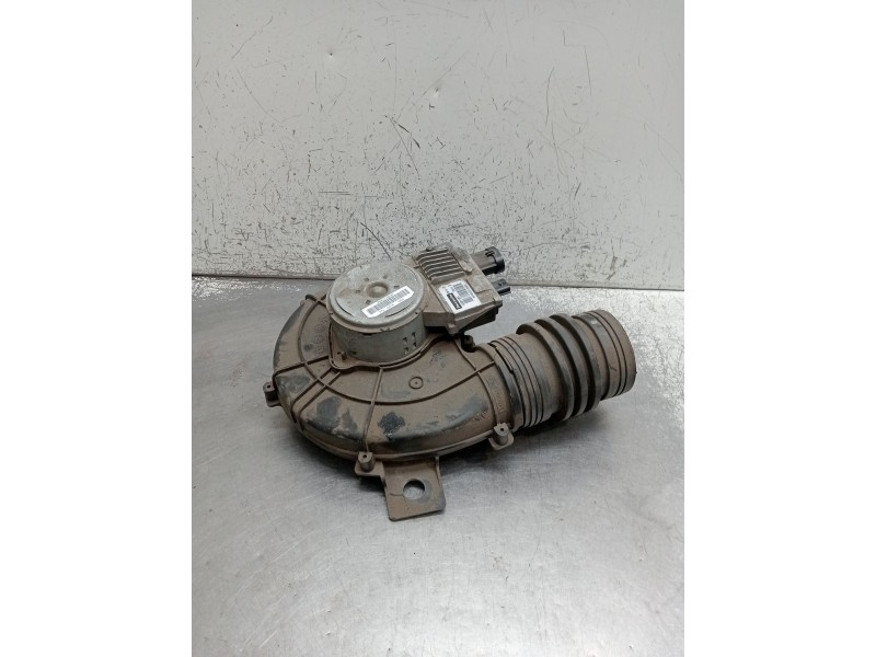 Recambio de motor calefaccion para smart fortwo coupe electric drive / eq pull&bear (453.391) referencia OEM IAM 1249119X 301003