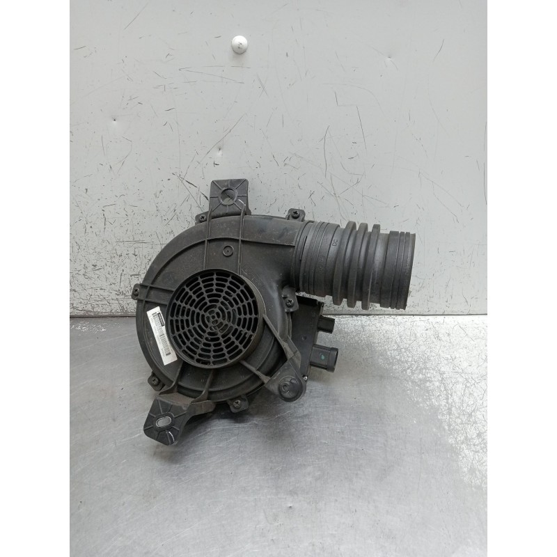Recambio de motor calefaccion para smart fortwo coupe electric drive / eq pull&bear (453.391) referencia OEM IAM 1249119X 301003