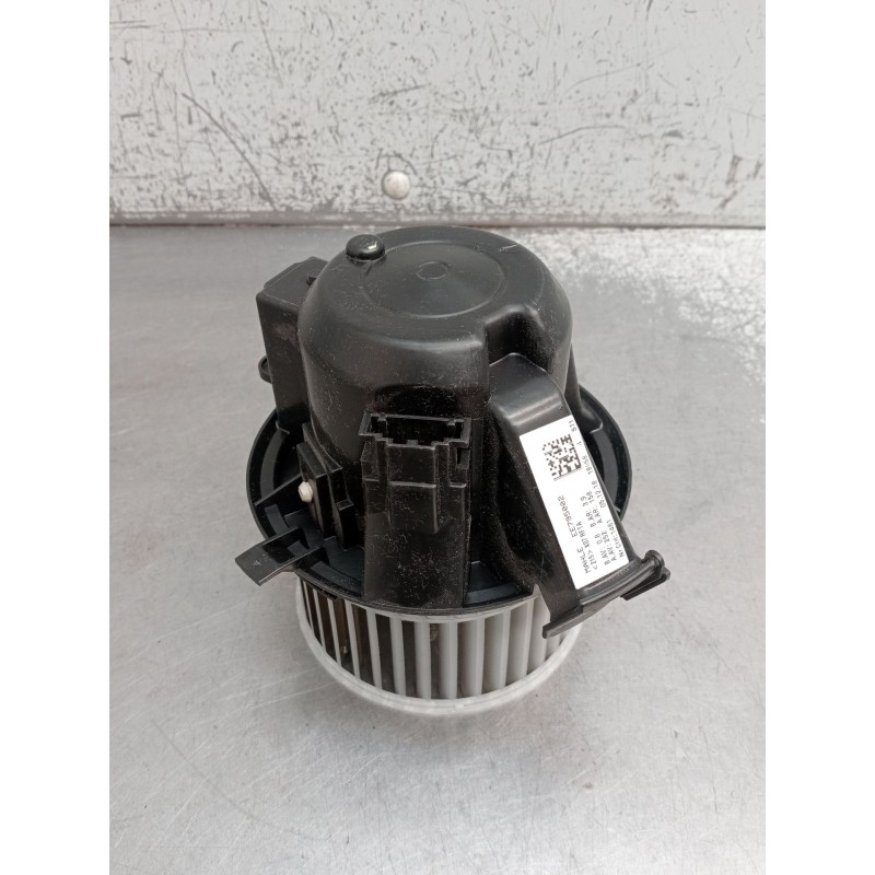 Recambio de motor calefaccion para smart fortwo coupe electric drive / eq pull&bear (453.391) referencia OEM IAM EE795002  2018