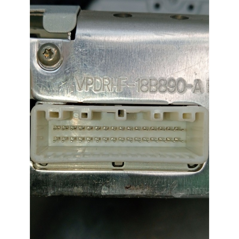 Recambio de sistema audio / radio cd para smart fortwo coupe electric drive / eq pull&bear (453.391) referencia OEM IAM 01501477