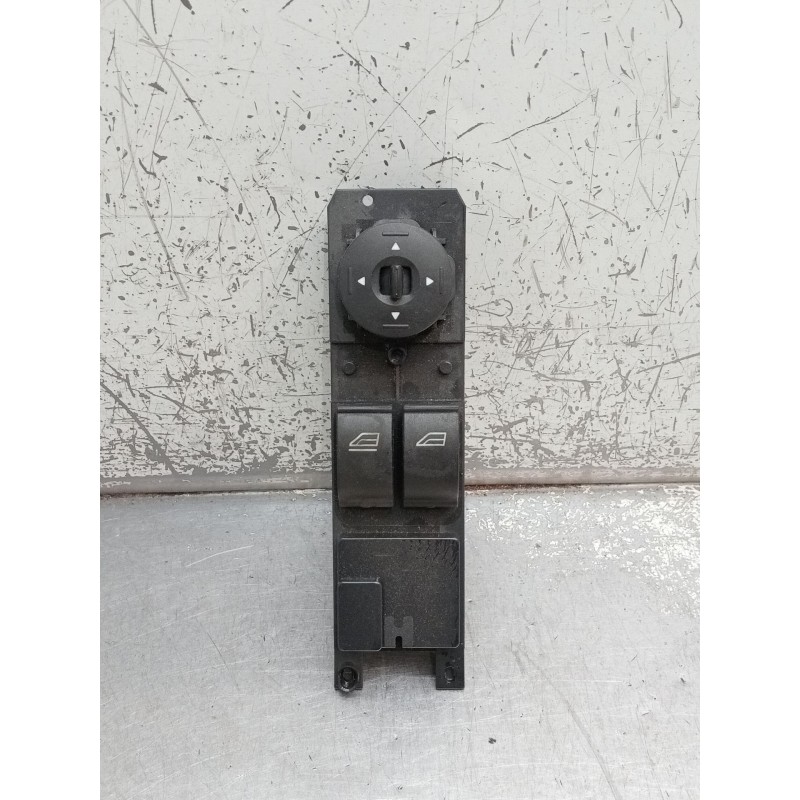 Recambio de mando elevalunas delantero izquierdo para ford c-max 1.0 ecoboost cat referencia OEM IAM AM5T14A132EA 10007630 2010