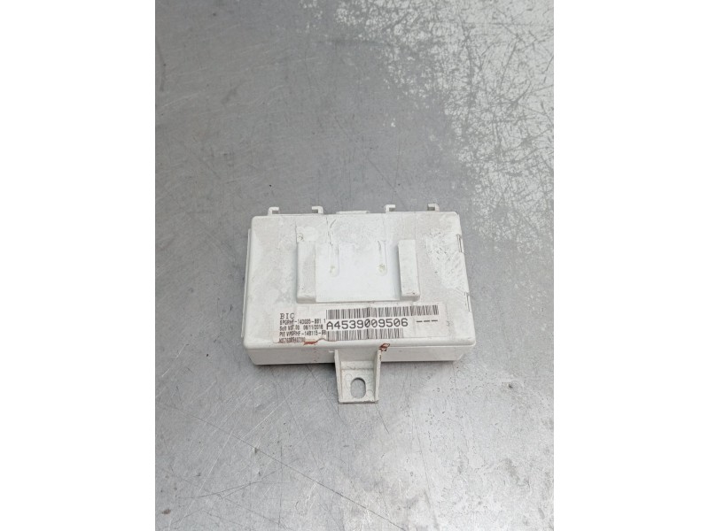 Recambio de modulo electronico para smart fortwo coupe electric drive / eq pull&bear (453.391) referencia OEM IAM A4539009506 NS