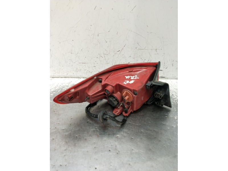 Recambio de piloto trasero derecho para kia stonic (yb) 1.0 t-gdi referencia OEM IAM   2017