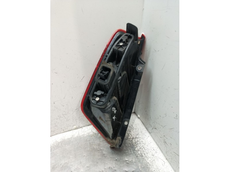 Recambio de piloto trasero derecho para fiat grande punto (199_) 1.2 referencia OEM IAM   2005