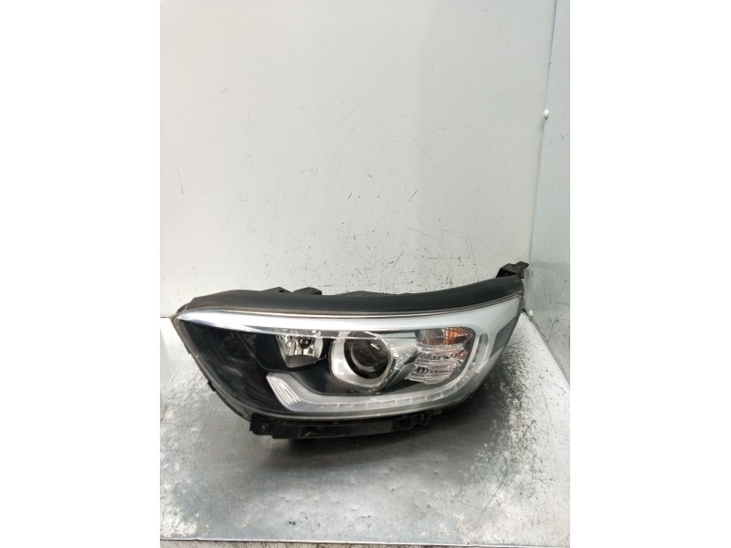 Recambio de faro izquierdo para kia stonic (yb) 1.0 t-gdi referencia OEM IAM 92101H8  2017