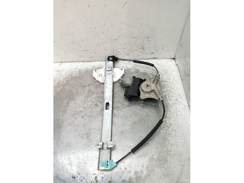 Recambio de elevalunas delantero izquierdo para kia stonic (yb) 1.0 t-gdi referencia OEM IAM 82450H8010 5P 2017