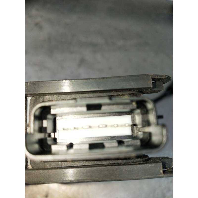 Recambio de elevalunas delantero izquierdo para kia stonic (yb) 1.0 t-gdi referencia OEM IAM 82450H8010 5P 2017