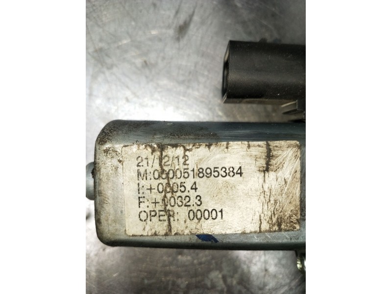 Recambio de elevalunas delantero derecho para fiat grande punto (199_) 1.2 referencia OEM IAM 000051895384 3P 2005