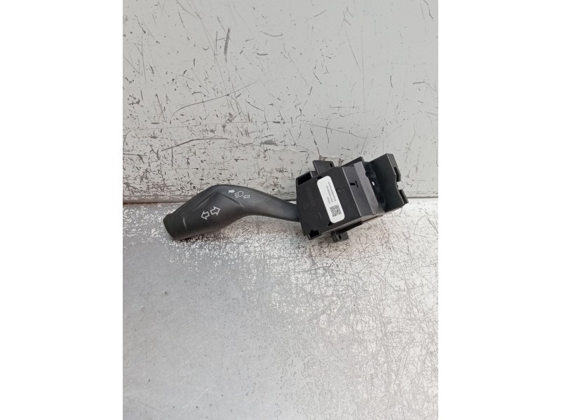 Recambio de mando luces para ford c-max 1.0 ecoboost cat referencia OEM IAM AV6T13335AD  2010