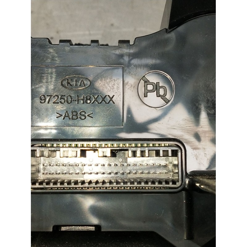 Recambio de mando calefaccion / aire acondicionado para kia stonic (yb) 1.0 t-gdi referencia OEM IAM 97250H8220 C200367560 2017