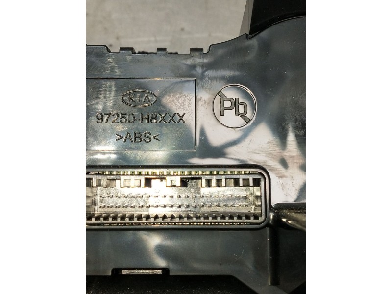 Recambio de mando calefaccion / aire acondicionado para kia stonic (yb) 1.0 t-gdi referencia OEM IAM 97250H8220 C200367560 2017
