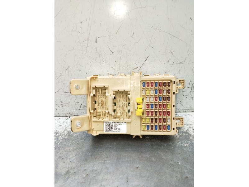 Recambio de caja reles / fusibles para kia stonic (yb) 1.0 t-gdi referencia OEM IAM 91950H8570  2017
