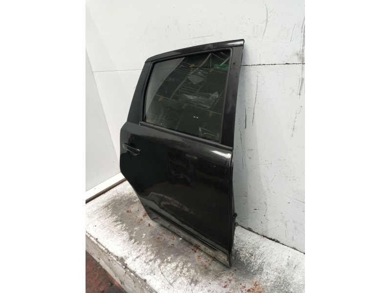 Recambio de puerta trasera derecha para nissan note (e11, ne11) 1.5 dci referencia OEM IAM  5P 2006