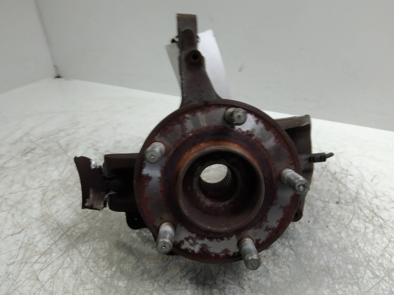 Recambio de mangueta delantera derecha para ford focus c-max (cap) ghia (d) referencia OEM IAM 1477861  