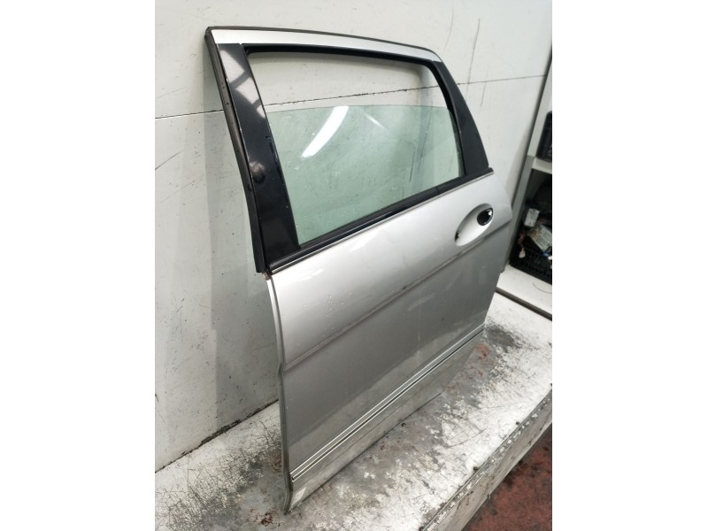 Recambio de puerta trasera izquierda para mercedes-benz clase b sports tourer (w245) b 200 cdi (245.208) referencia OEM IAM  5P 