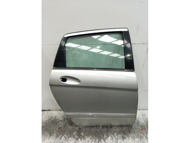 Recambio de puerta trasera derecha para mercedes-benz clase b sports tourer (w245) b 200 cdi (245.208) referencia OEM IAM  5P 20