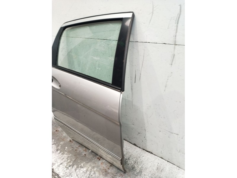 Recambio de puerta trasera derecha para mercedes-benz clase b sports tourer (w245) b 200 cdi (245.208) referencia OEM IAM  5P 20