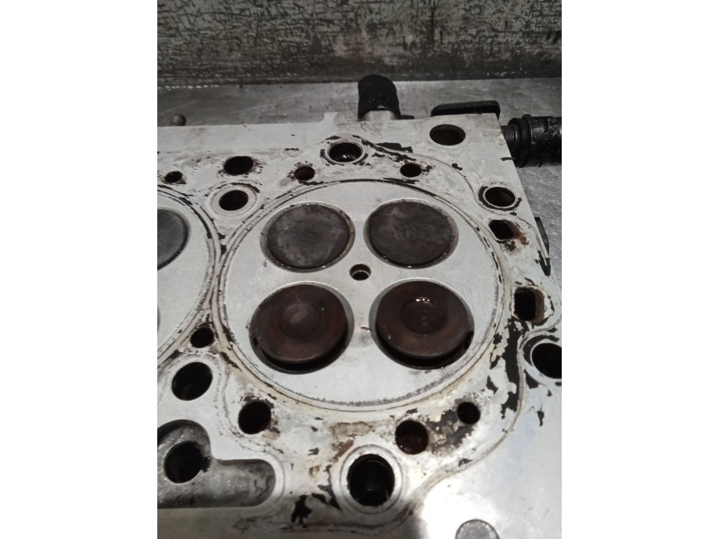 Recambio de culata para hyundai terracan (hp) 2.9 crdi 4wd referencia OEM IAM HP4X800 J3 04