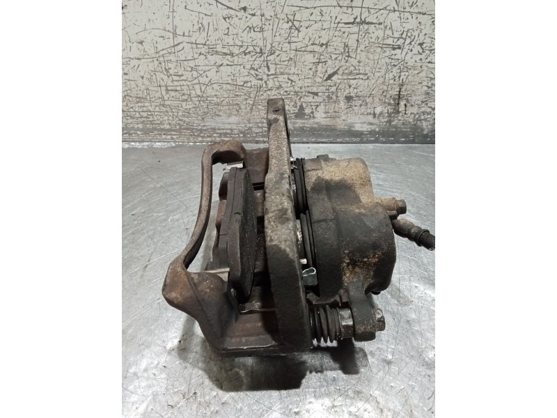 Recambio de pinza freno delantera izquierda para hyundai terracan (hp) 2.9 crdi 4wd referencia OEM IAM   04