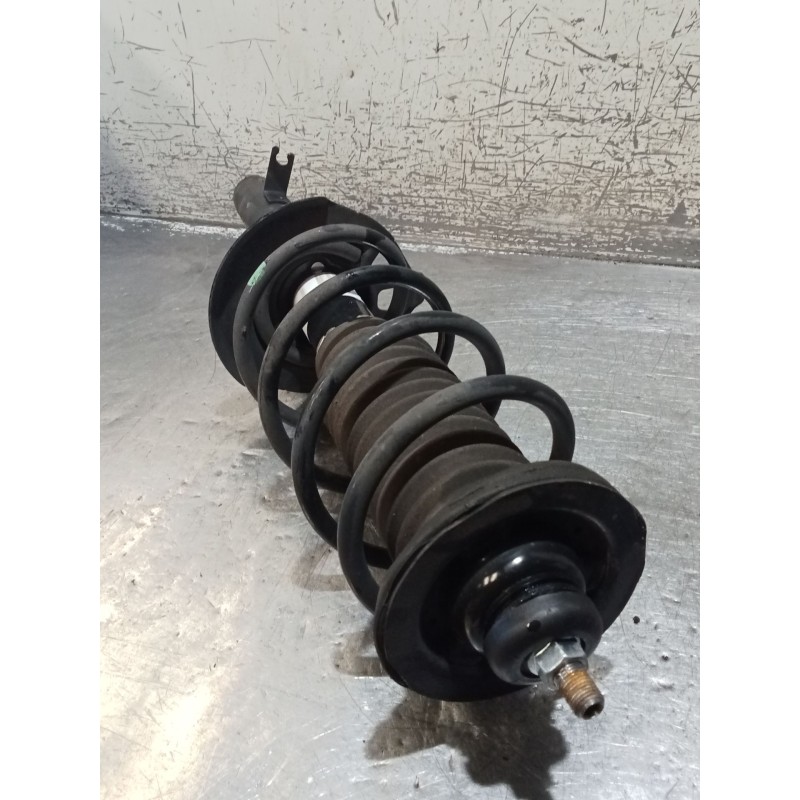 Recambio de amortiguador delantero izquierdo para toyota aygo (_b4_) 1.0 (kgb40) referencia OEM IAM   14