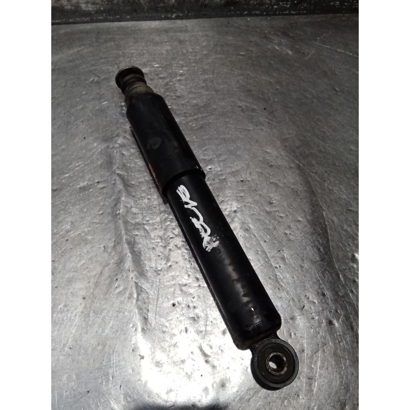 Recambio de amortiguador delantero derecho para hyundai terracan (hp) 2.9 crdi 4wd referencia OEM IAM   04