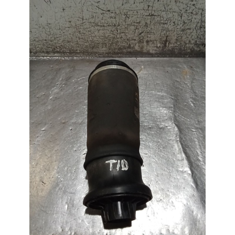Recambio de amortiguador trasero derecho para mercedes-benz clase m (w164) ml 320 cdi 4-matic (164.122) referencia OEM IAM 2C931