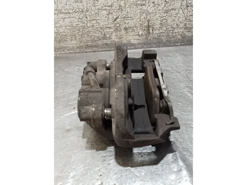 Recambio de pinza freno delantera izquierda para mercedes-benz clase m (w164) ml 320 cdi 4-matic (164.122) referencia OEM IAM   